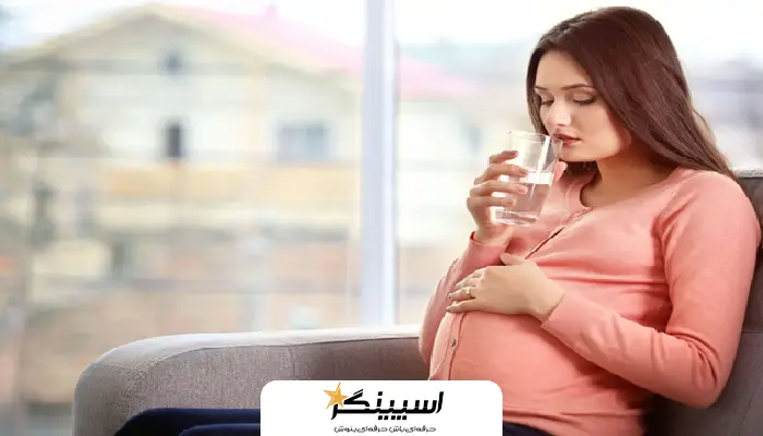 رفع تشنگی در بارداری؛ دلایل، دمنوش ها و نوشیدنی های مناسب